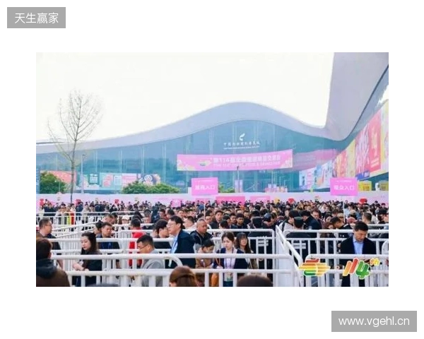 第114届全国糖酒会在蓉启幕 金宫川派味业展位人气爆棚